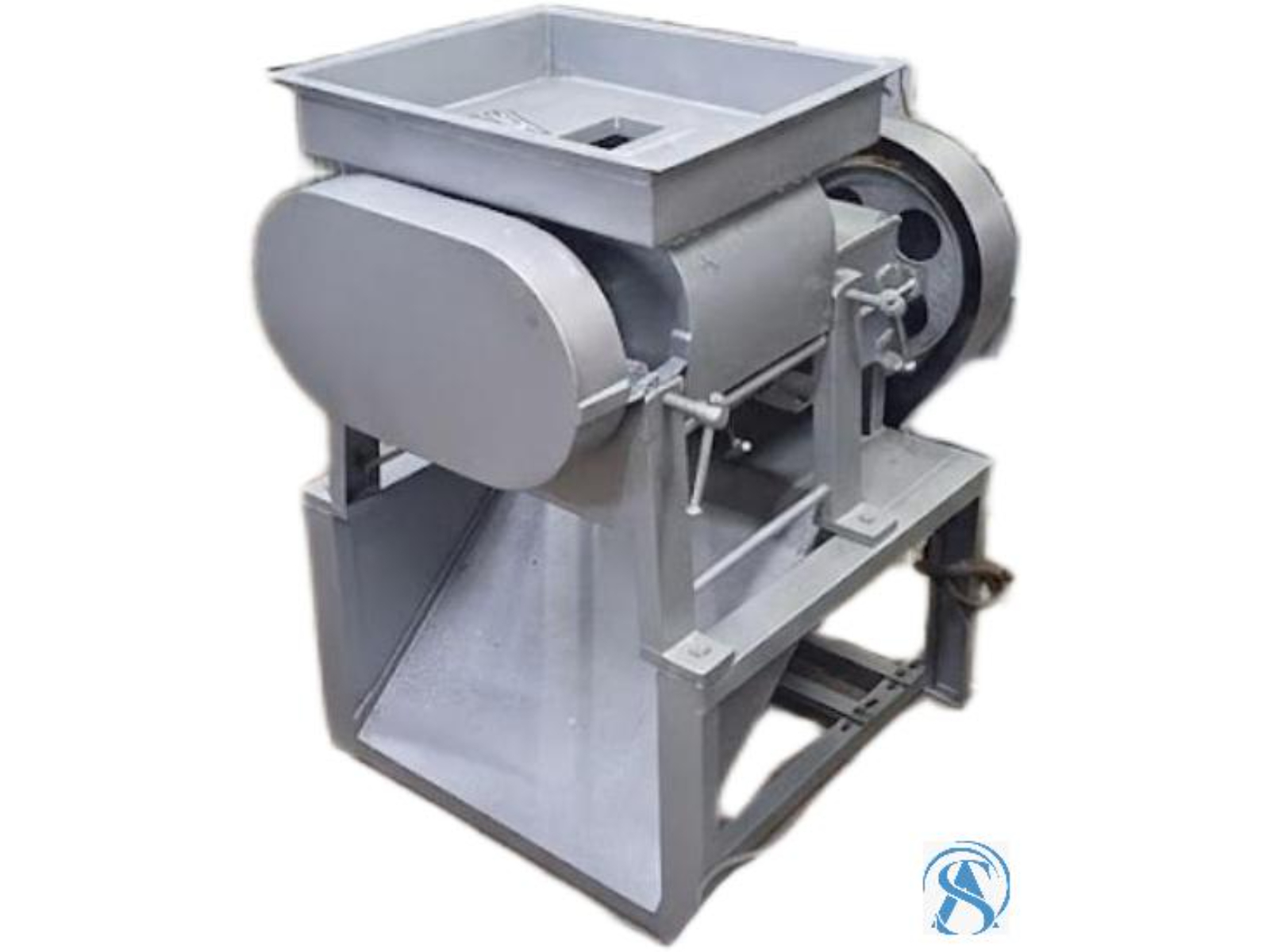 Wet Dhoop Crushing Machine
